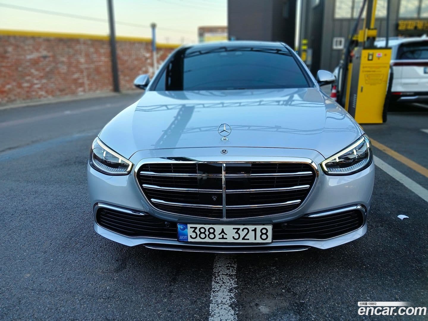 Main__Slider__Photo:S-Class Mercedes-Benz 2021.10-0