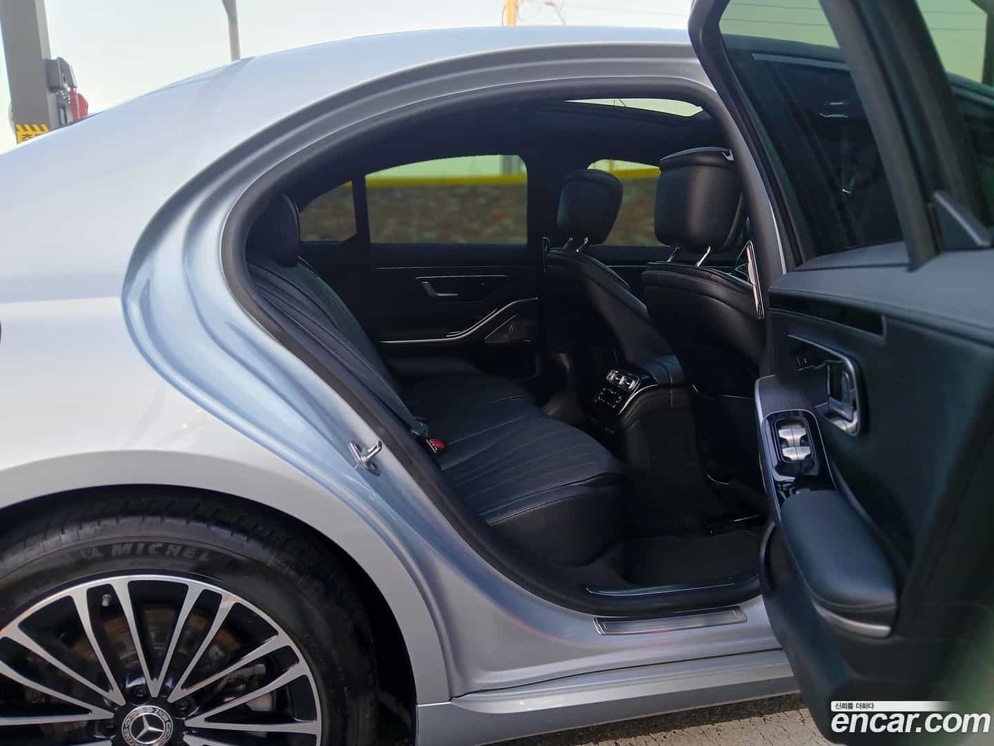 S-Class Mercedes-Benz 2021.10-OPTION-016