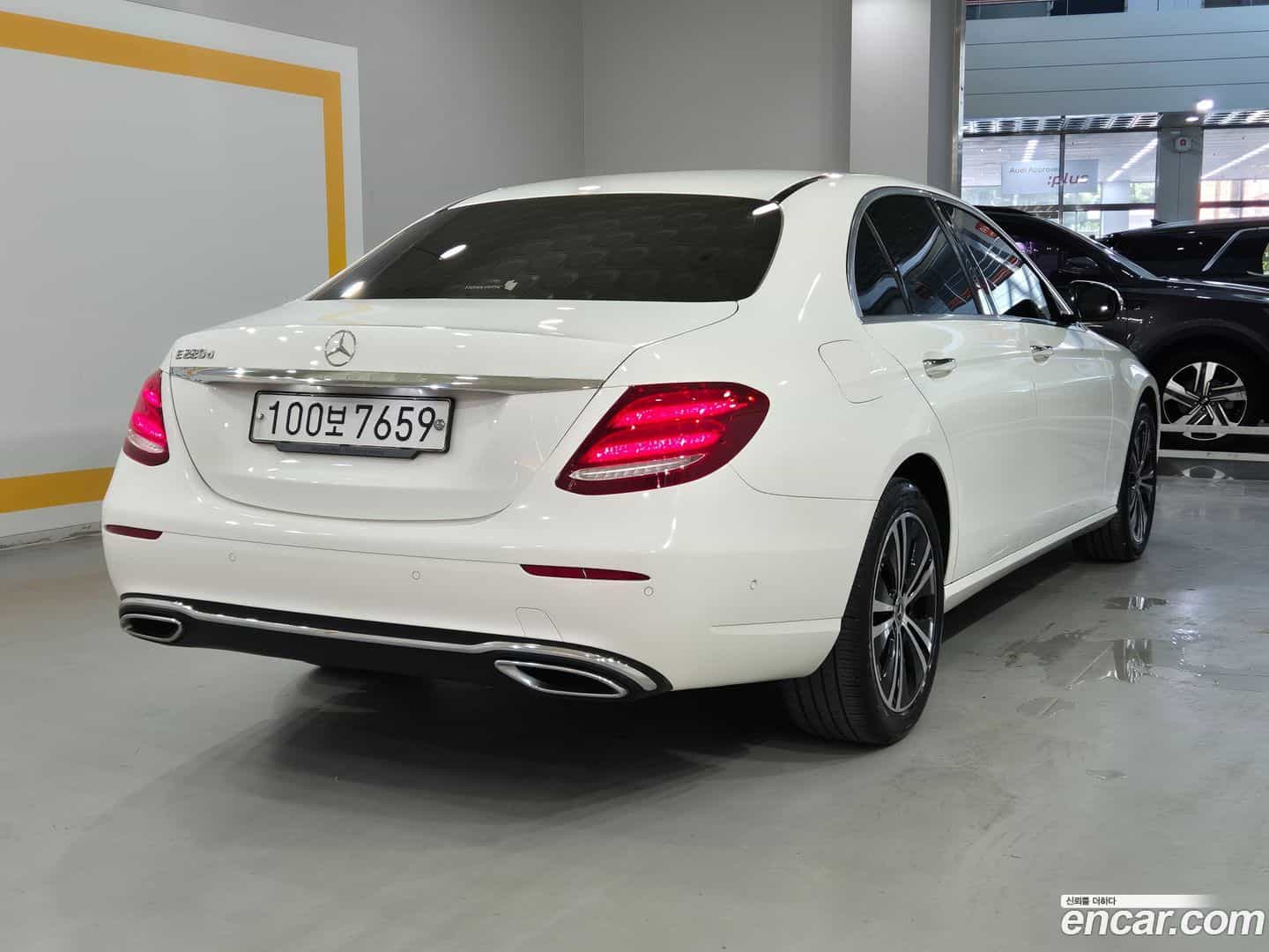 E-Class Mercedes-Benz 2020.5-OUTER-004
