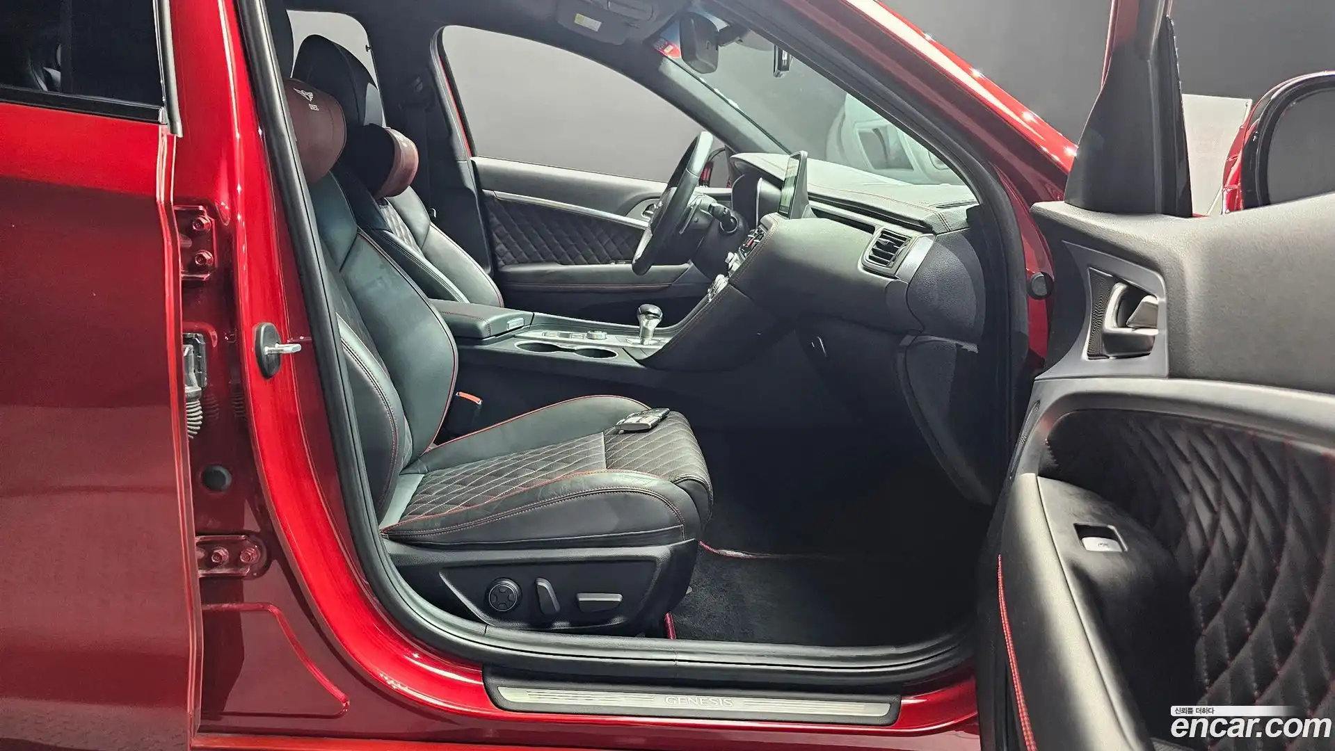 G70 Genesis 2019.2-INNER-036
