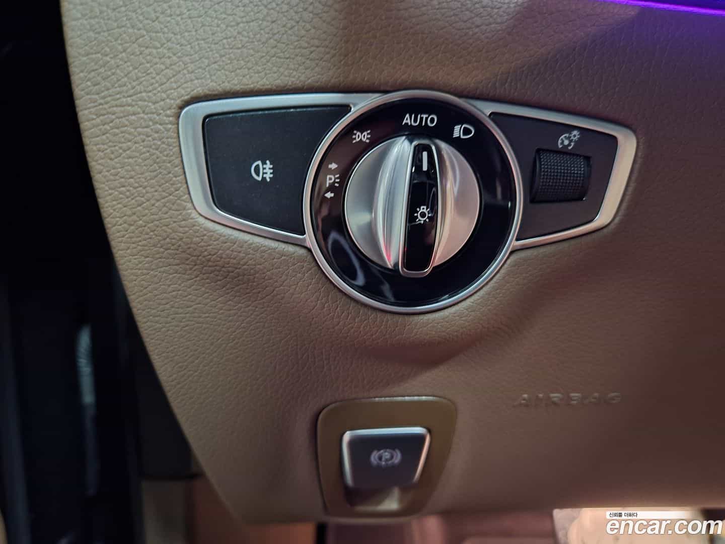 E-Class Mercedes-Benz 2020.2-OPTION-019