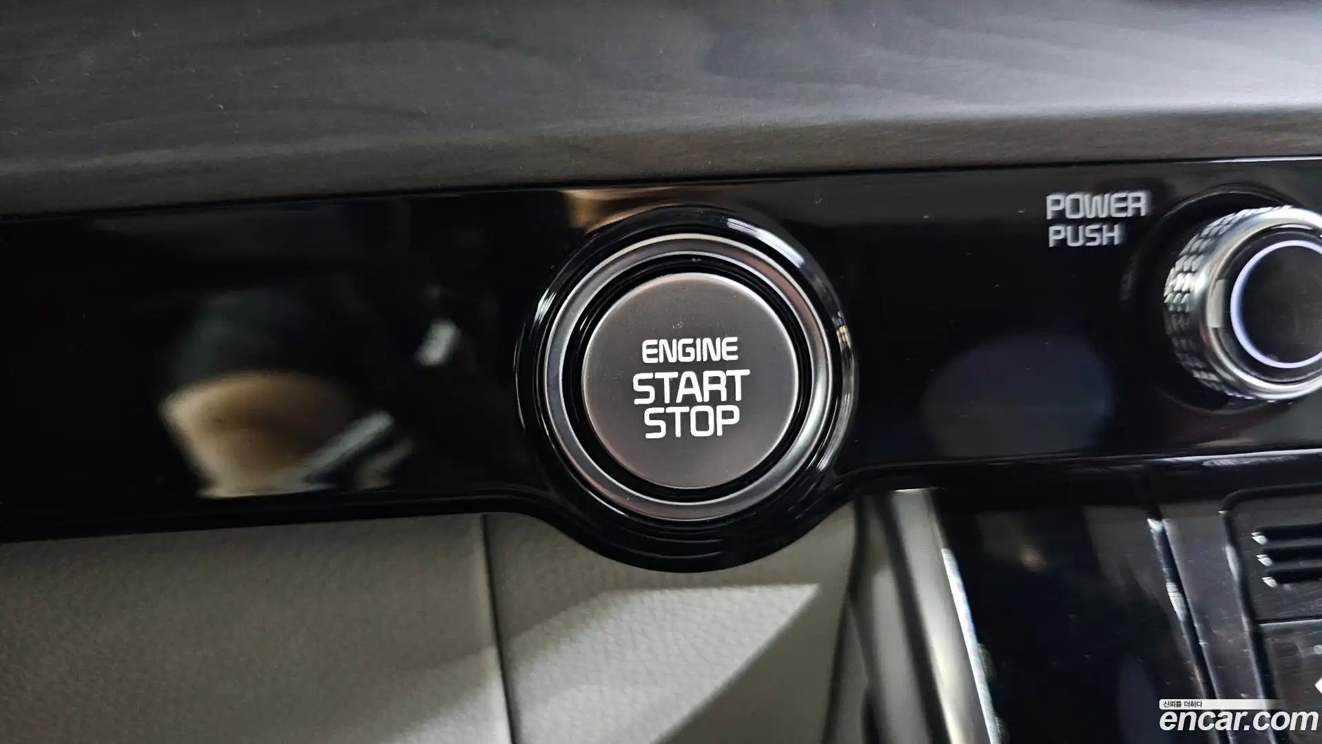Canival Kia 2022.4-OPTION-041