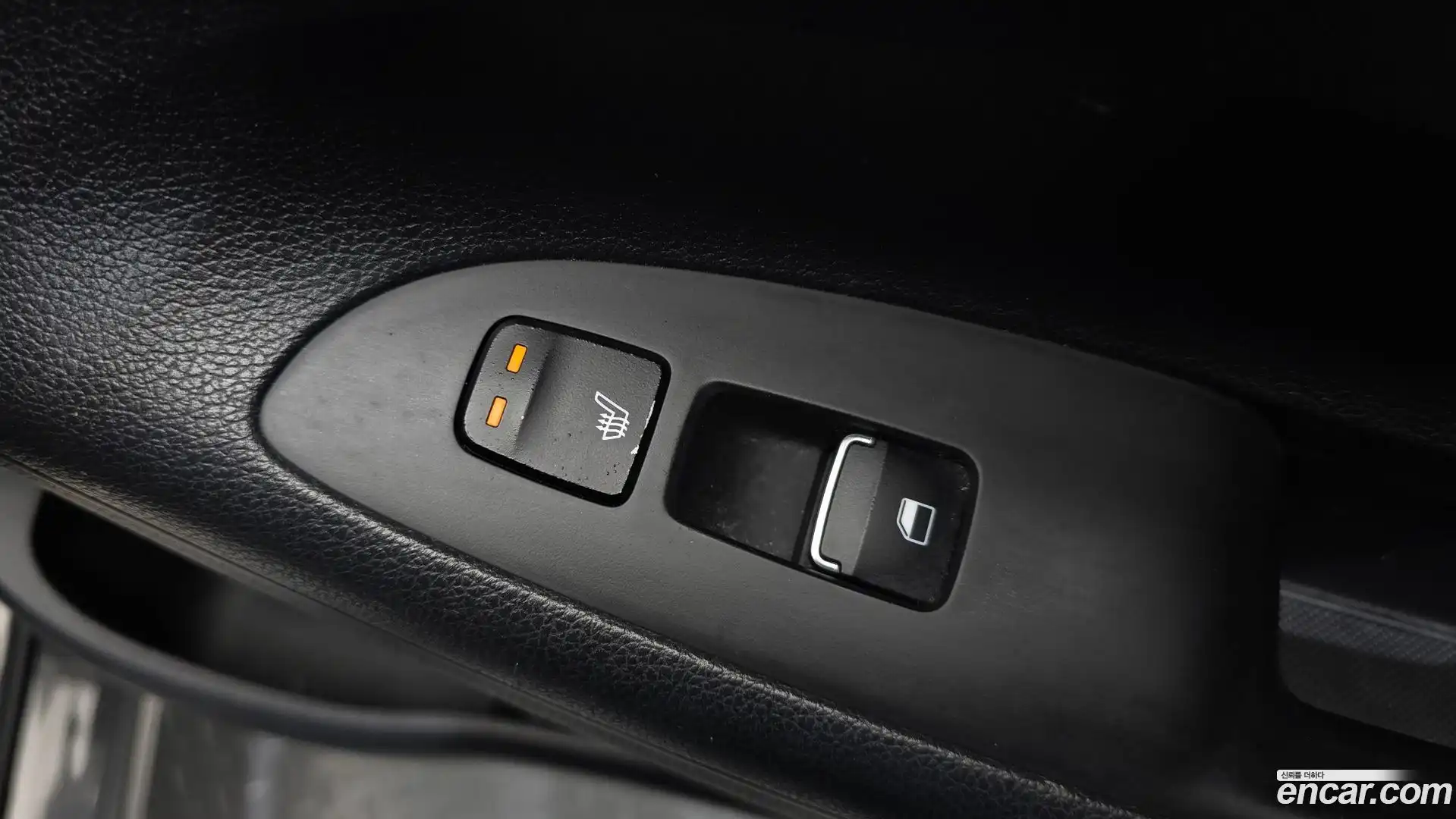 Grandeur Hyundai 2018.1-OPTION-021