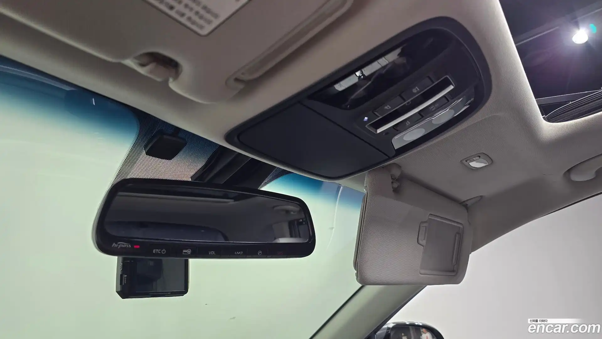 Sorento Kia 2015.4-OPTION-024