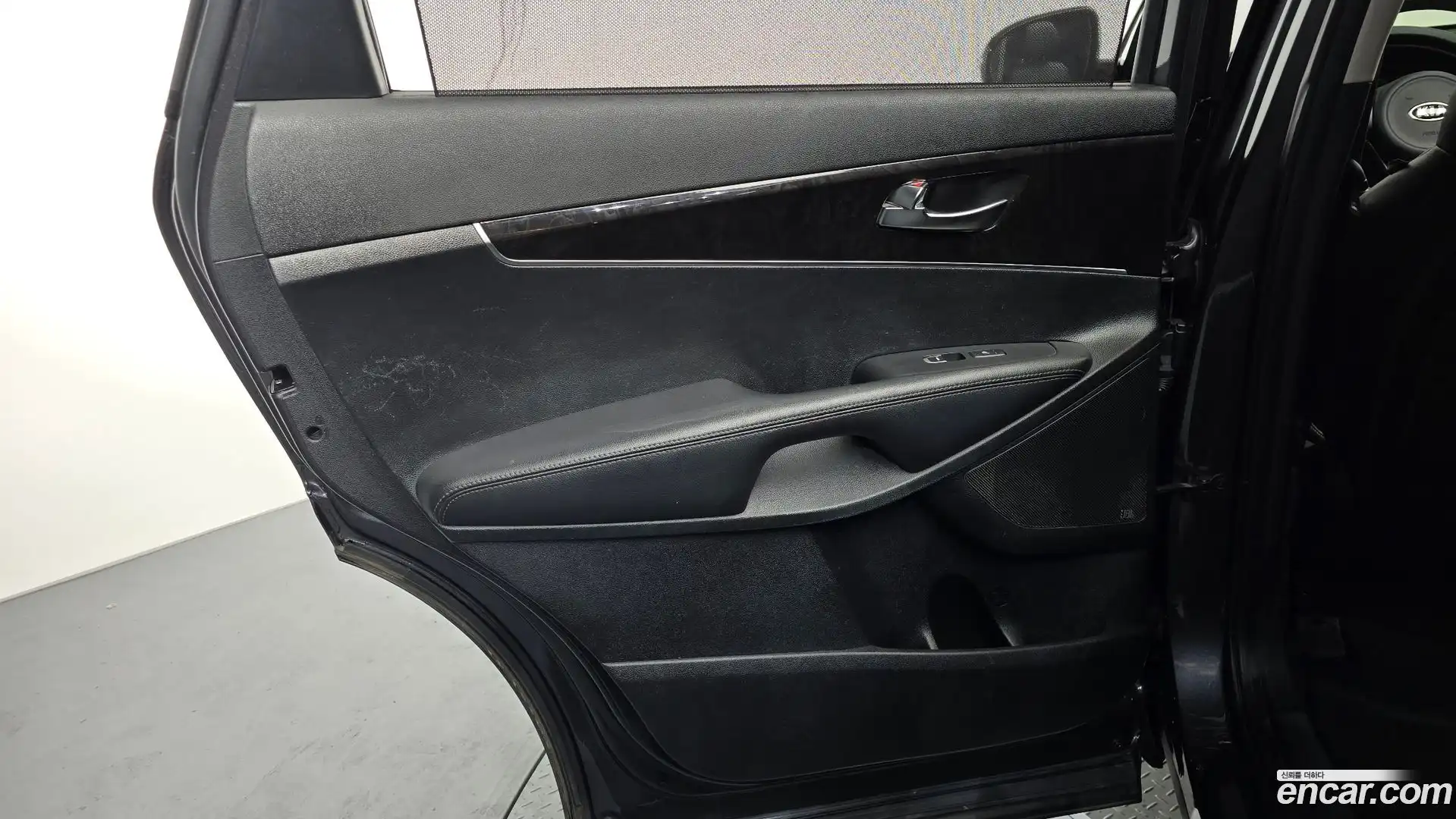 Sorento Kia 2015.4-INNER-035