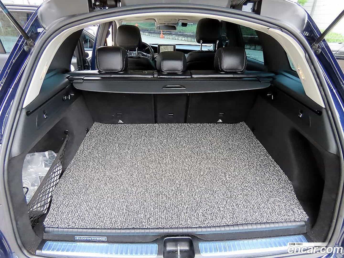 GLC-Class Mercedes-Benz 2018.10-OPTION-020
