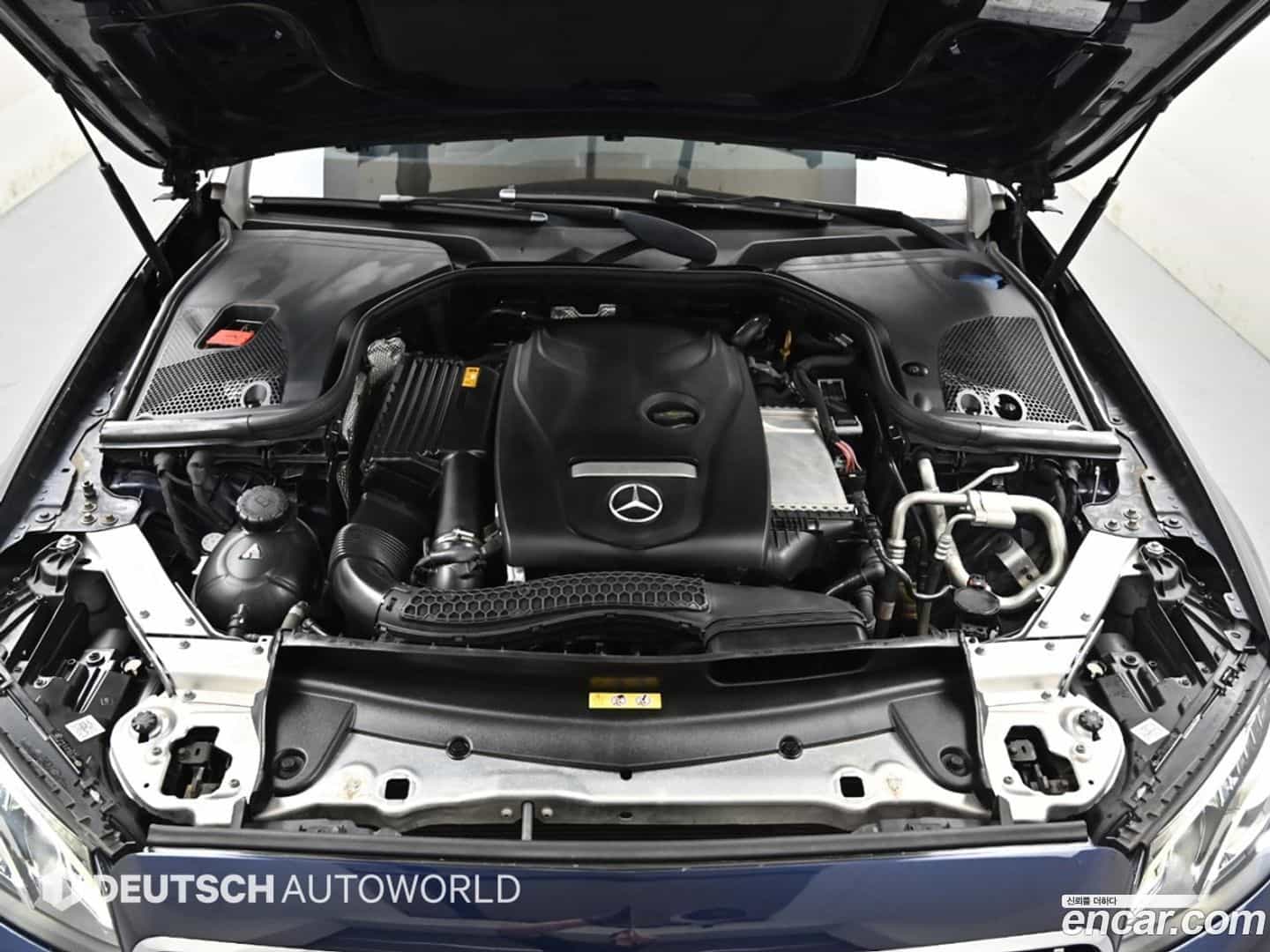 E-Class Mercedes-Benz 2019.0-OUTER-006