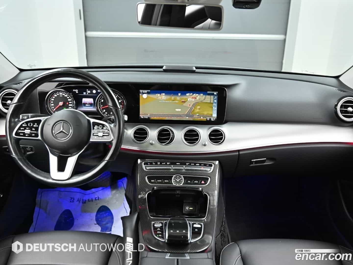 E-Class Mercedes-Benz 2019.0-INNER-007