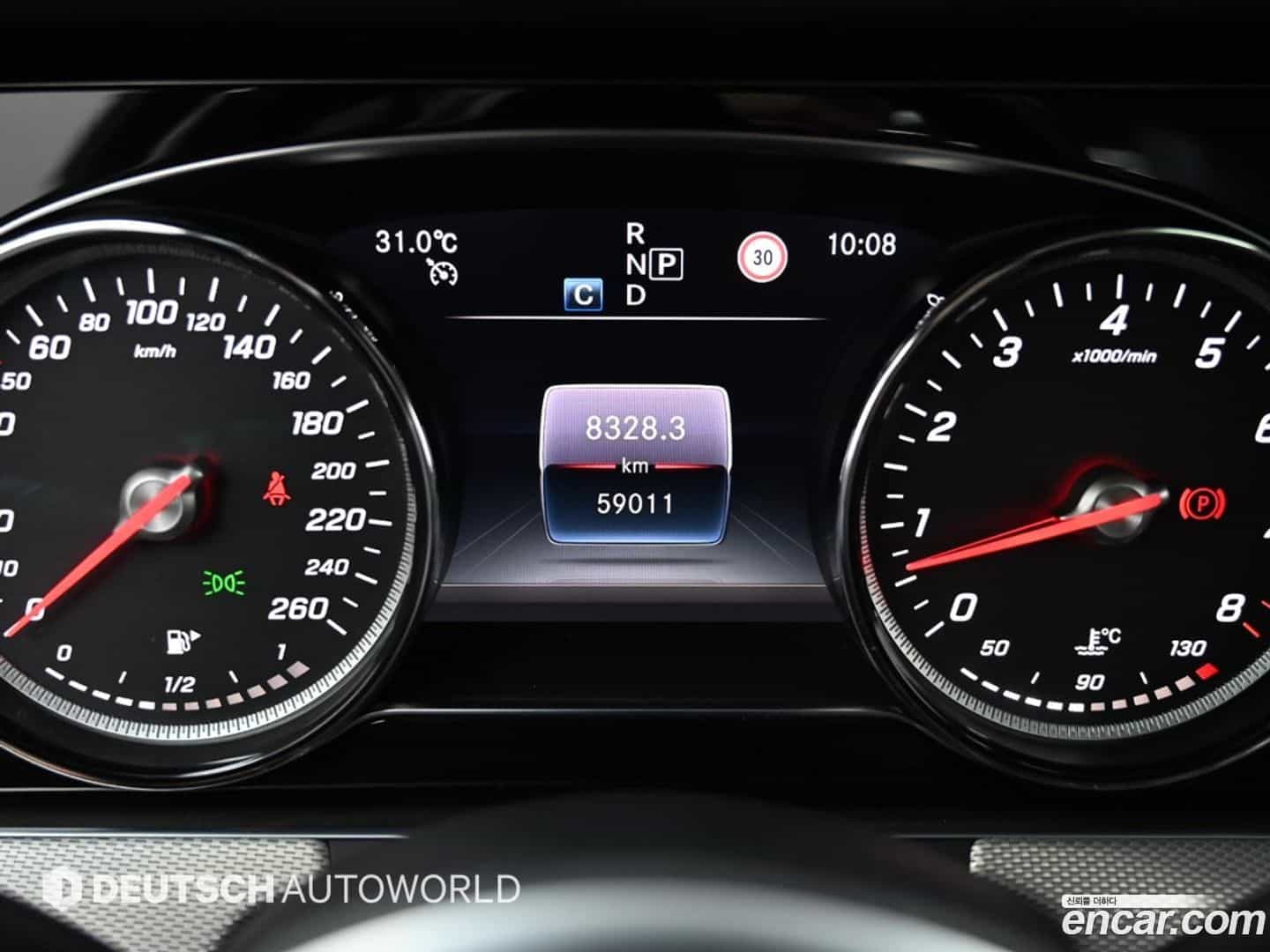 E-Class Mercedes-Benz 2019.0-INNER-008