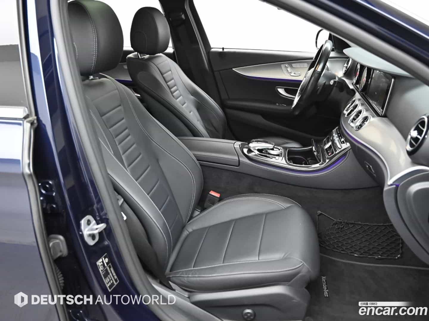 E-Class Mercedes-Benz 2019.0-INNER-010