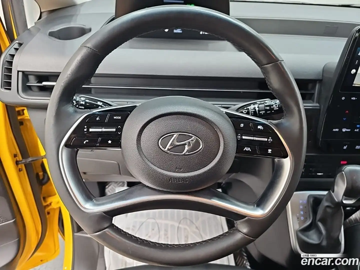 Staria Hyundai 2022.7-OPTION-019