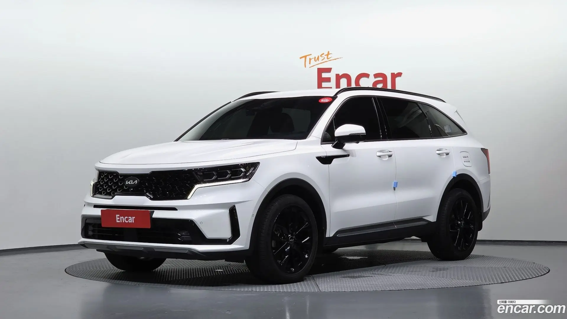 Main__Slider__Photo:Sorento Kia 2020.11-0