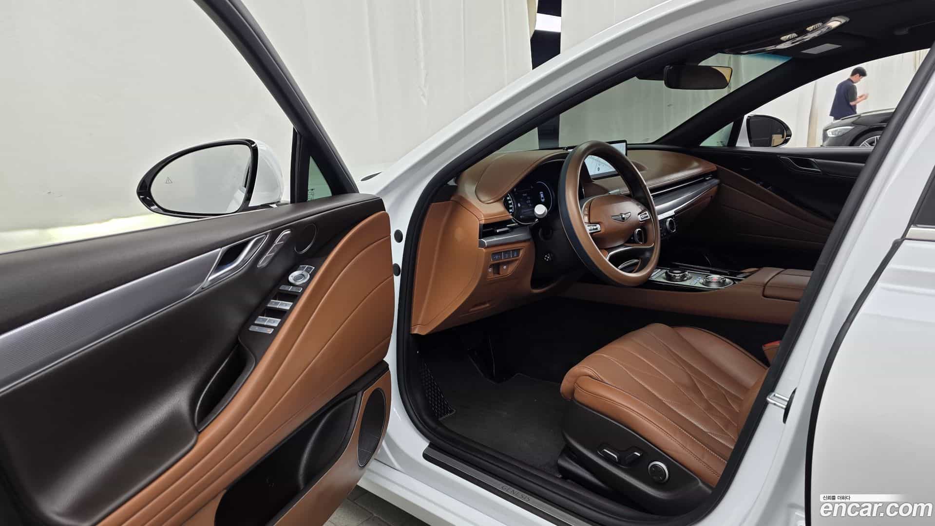 G80 Genesis 2023.6-INNER-010