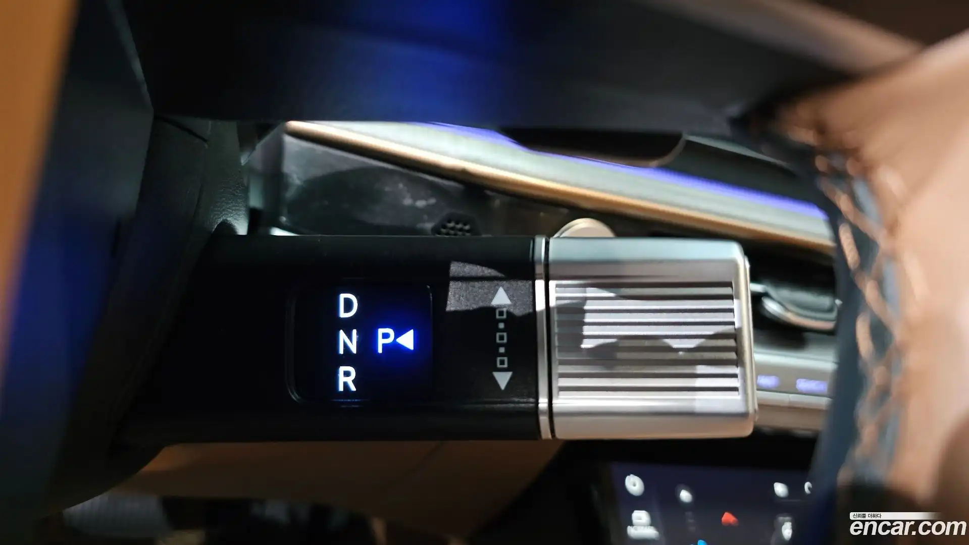 Grandeur Hyundai 2023.11-INNER-009