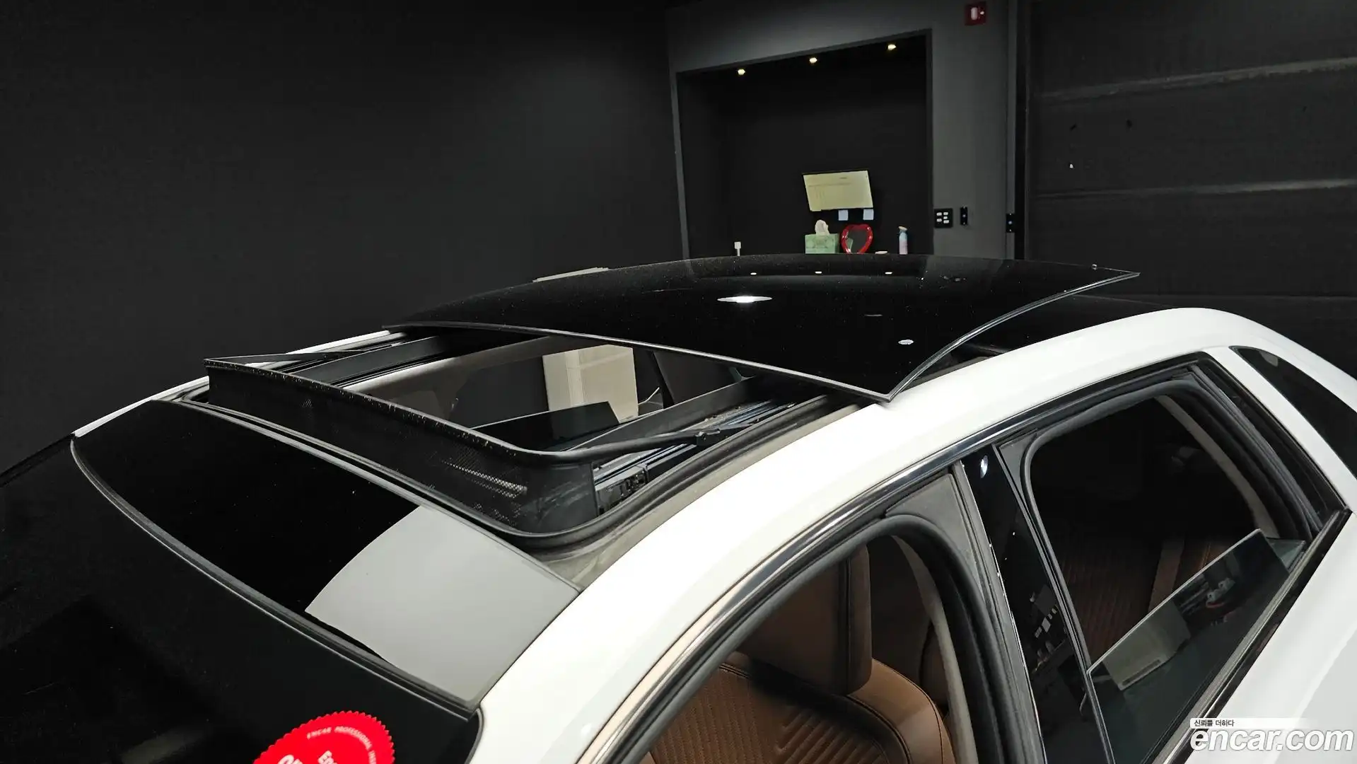 Grandeur Hyundai 2023.11-OPTION-020