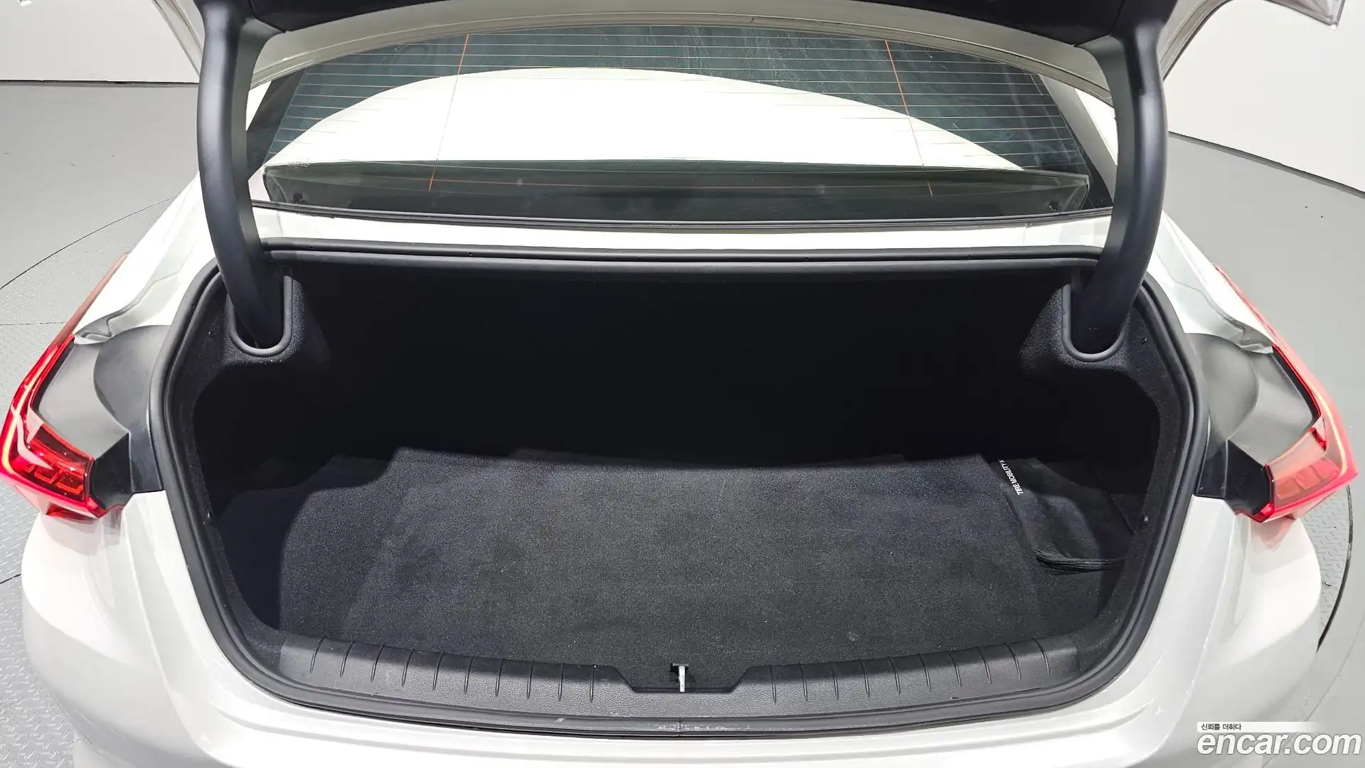 K8 Kia 2021.4-OPTION-024