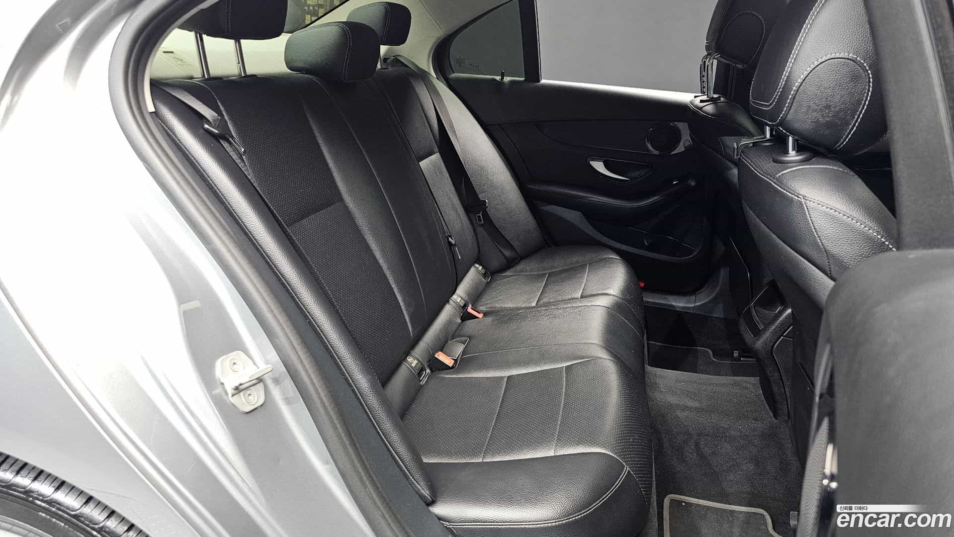 C-Class Mercedes-Benz 2016.7-OPTION-015