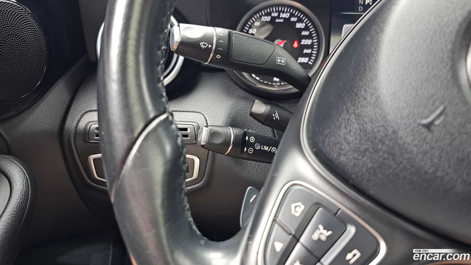 C-Class Mercedes-Benz 2016.7-OPTION-023