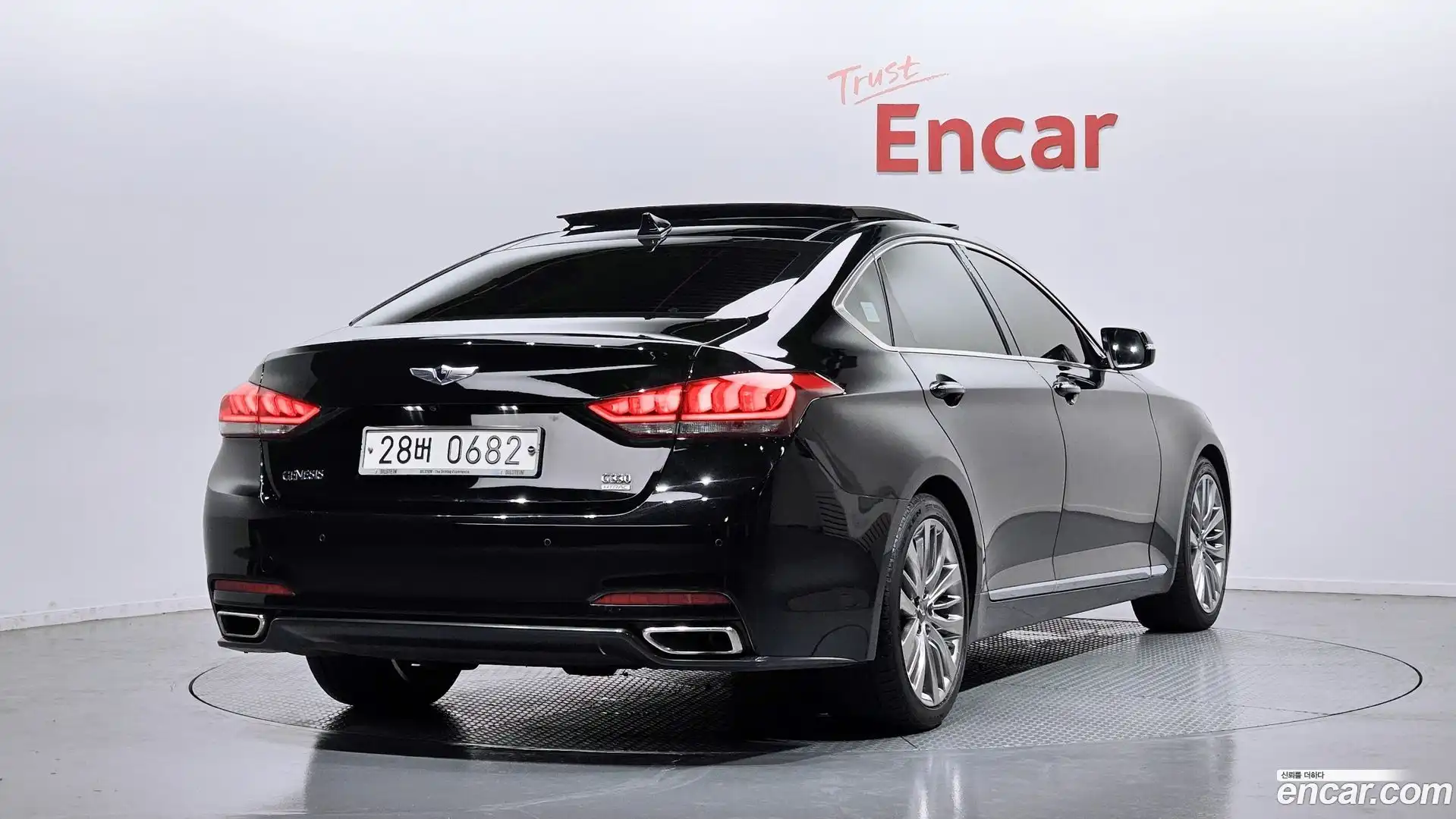 Genesis Hyundai 2016.0-OUTER-002