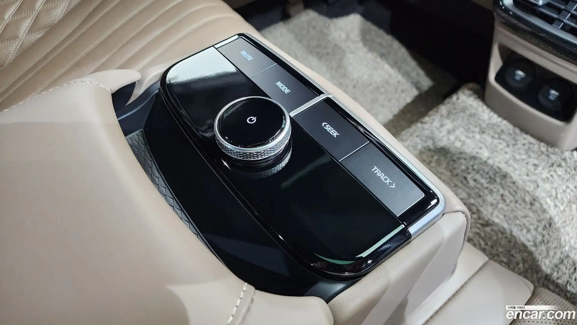 K8 Kia 2023.3-OPTION-043