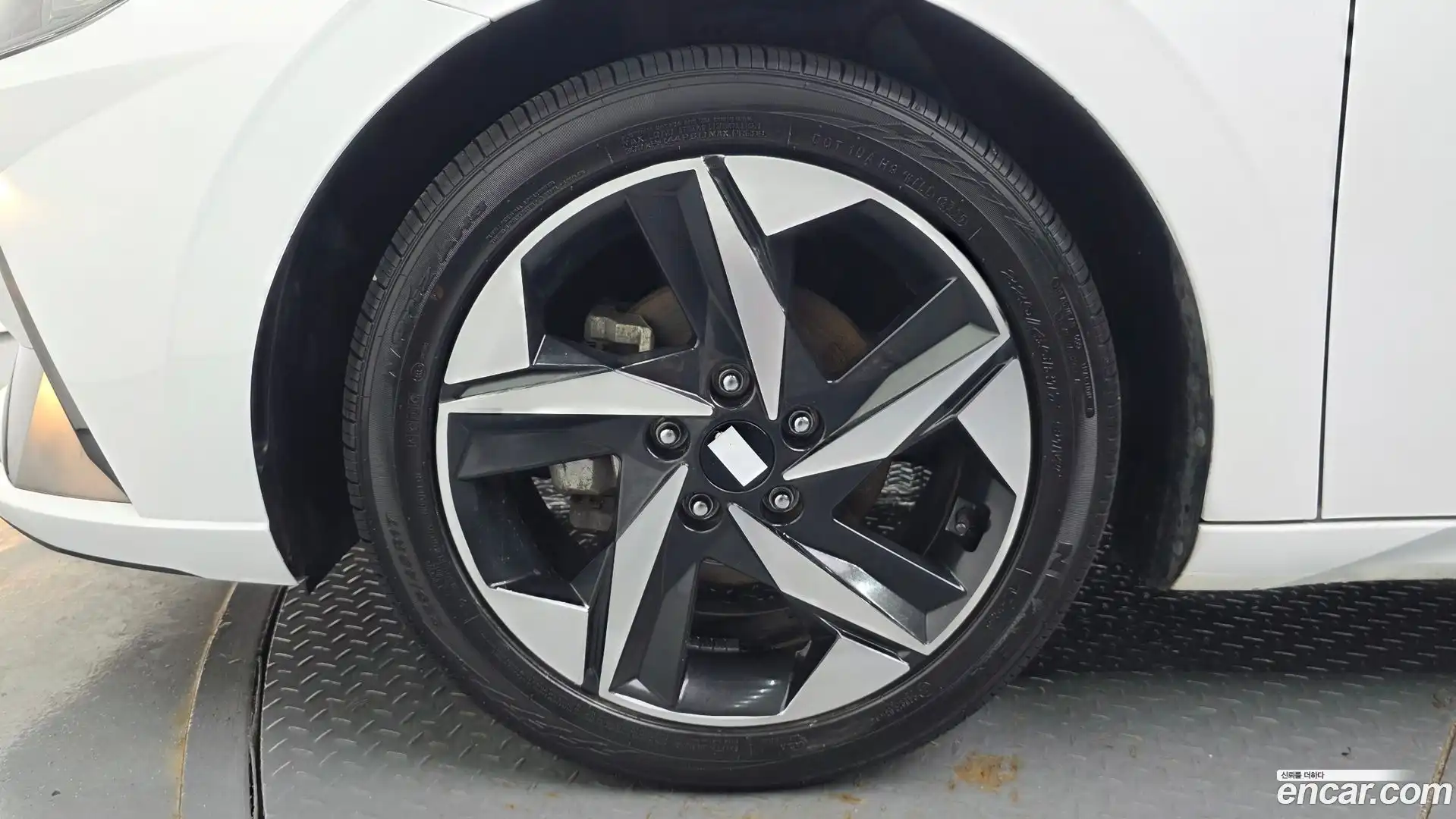 AVANTE Hyundai 2022.4-OUTER-005
