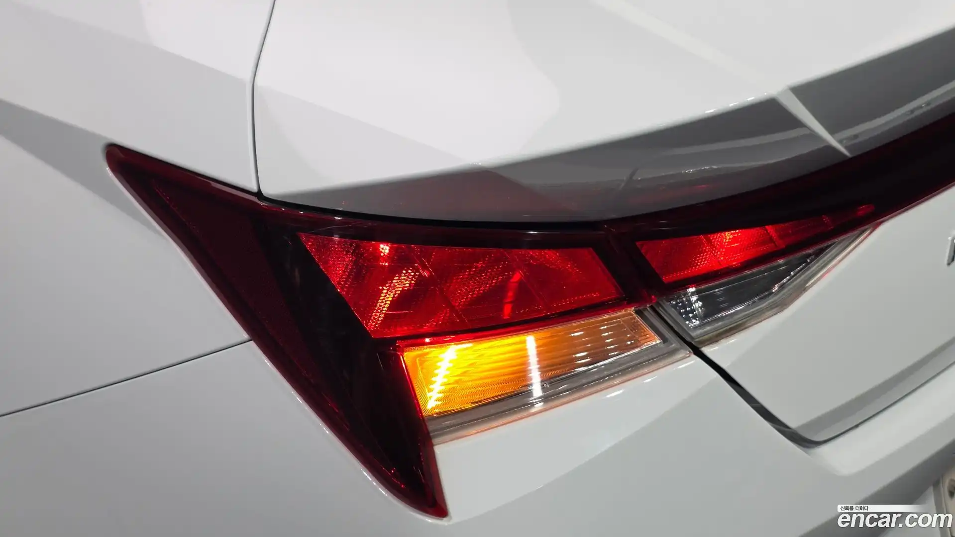 AVANTE Hyundai 2022.4-OUTER-033