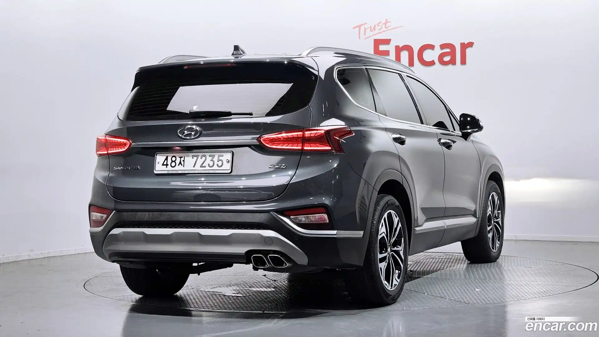 Santafe Hyundai 2018.6-OUTER-002
