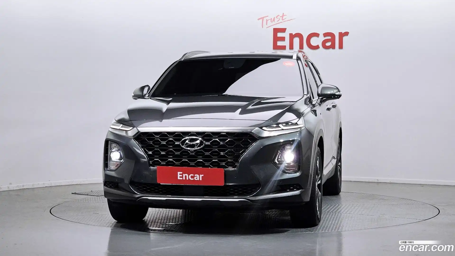 Santafe Hyundai 2018.6-OUTER-003
