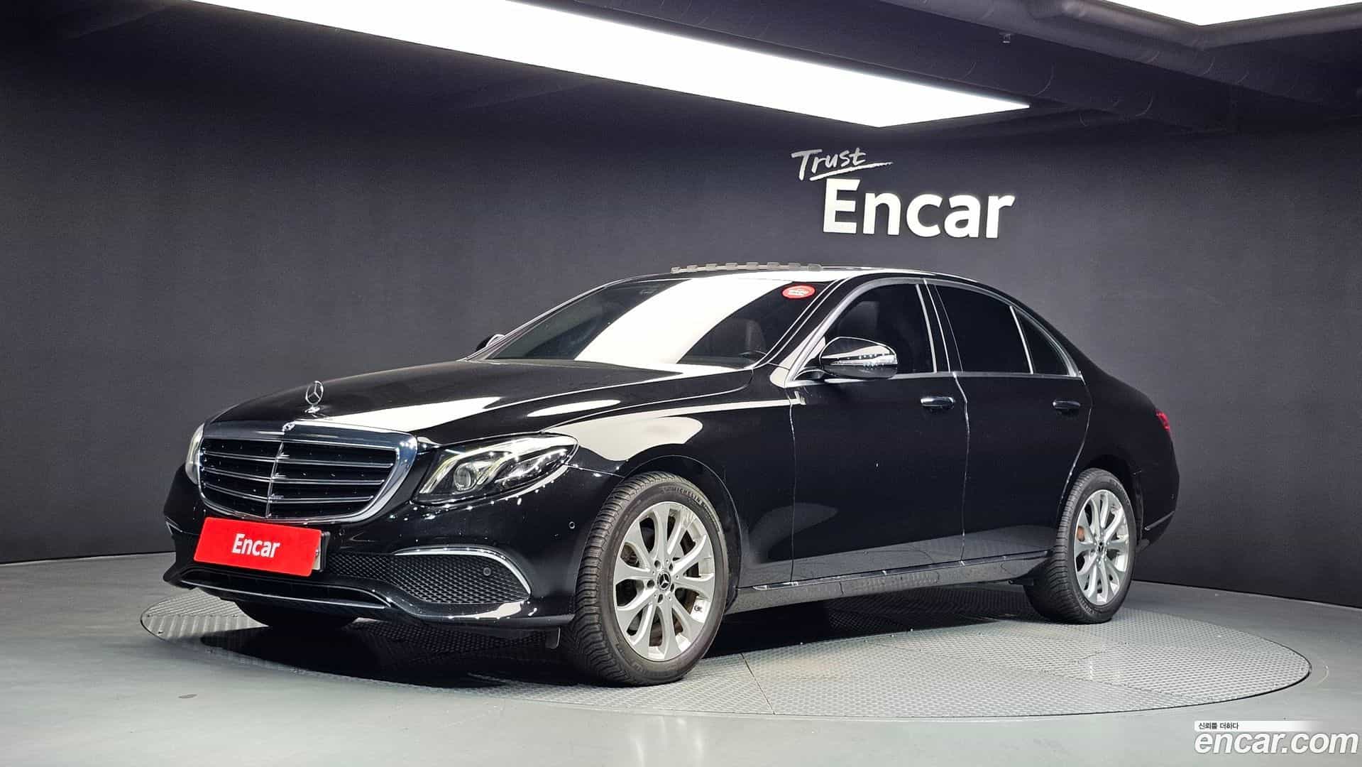 E-Class Mercedes-Benz 2018.5-OUTER-001