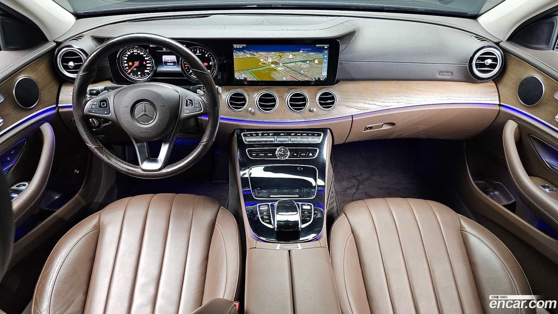 E-Class Mercedes-Benz 2018.5-INNER-007