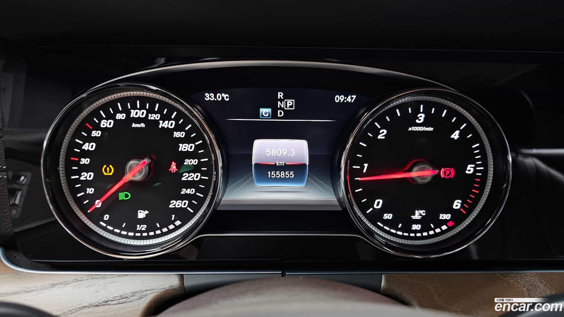 E-Class Mercedes-Benz 2018.5-INNER-008
