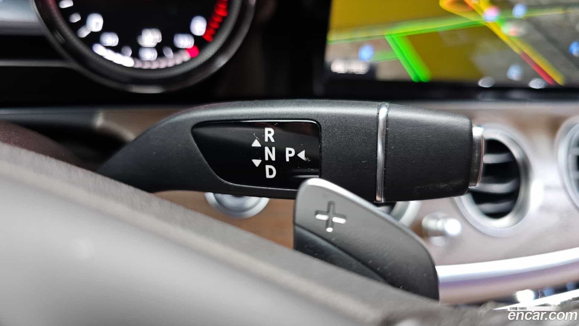E-Class Mercedes-Benz 2018.5-INNER-009