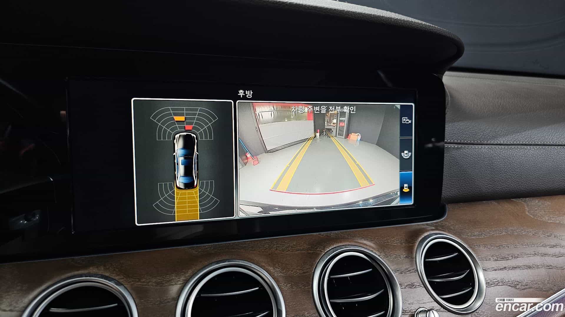 E-Class Mercedes-Benz 2018.5-OPTION-018