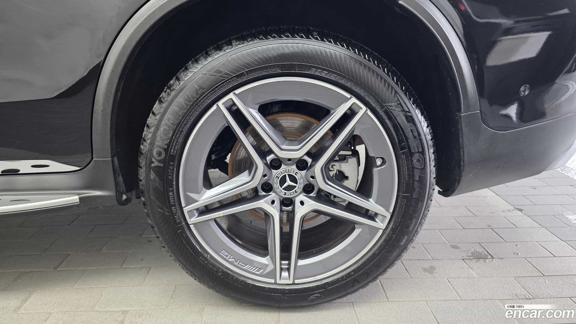 GLC-Class Mercedes-Benz 2021.11-OUTER-031