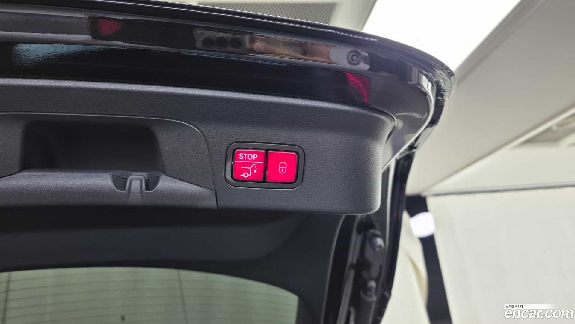 GLC-Class Mercedes-Benz 2021.11-OPTION-044