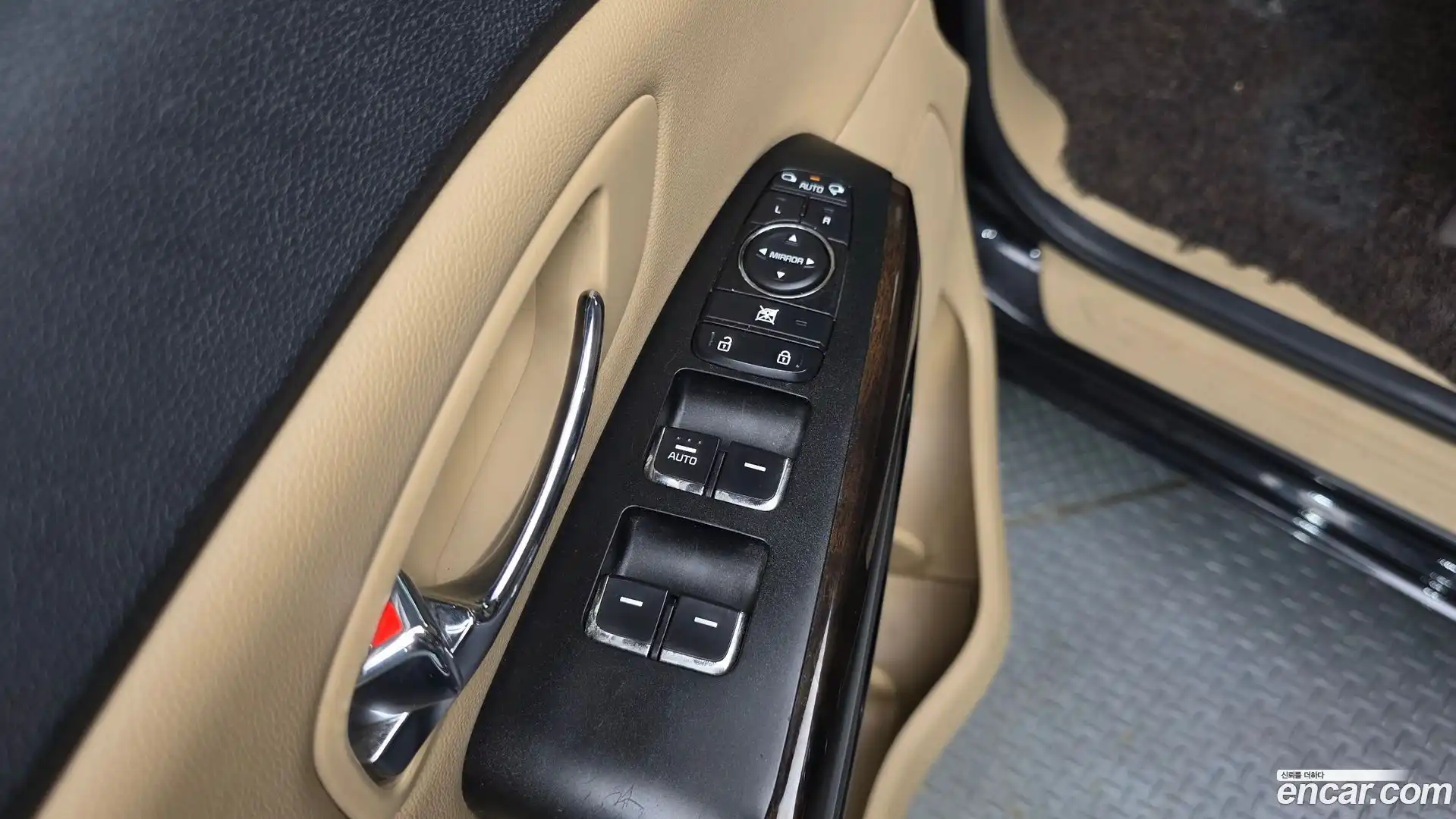 Canival Kia 2019.7-OPTION-015