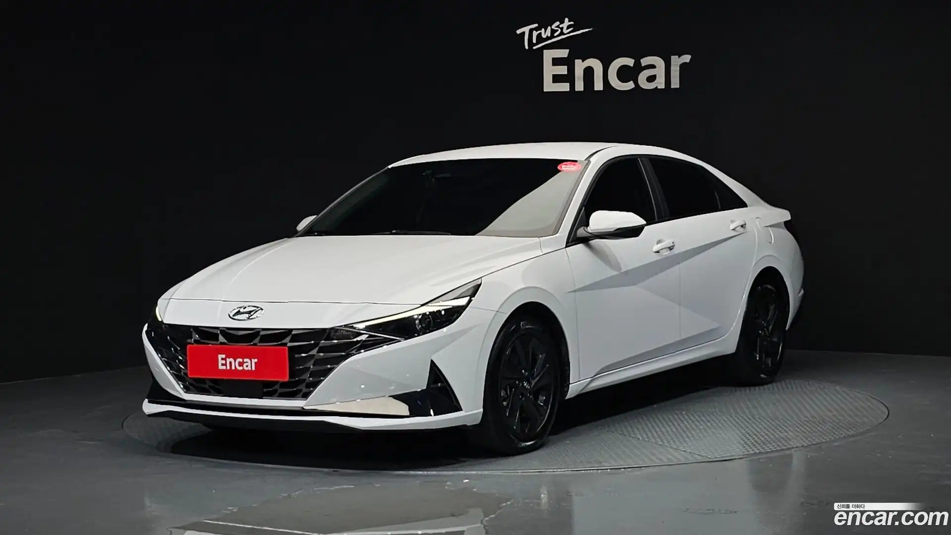 AVANTE Hyundai 2022.8-OUTER-001