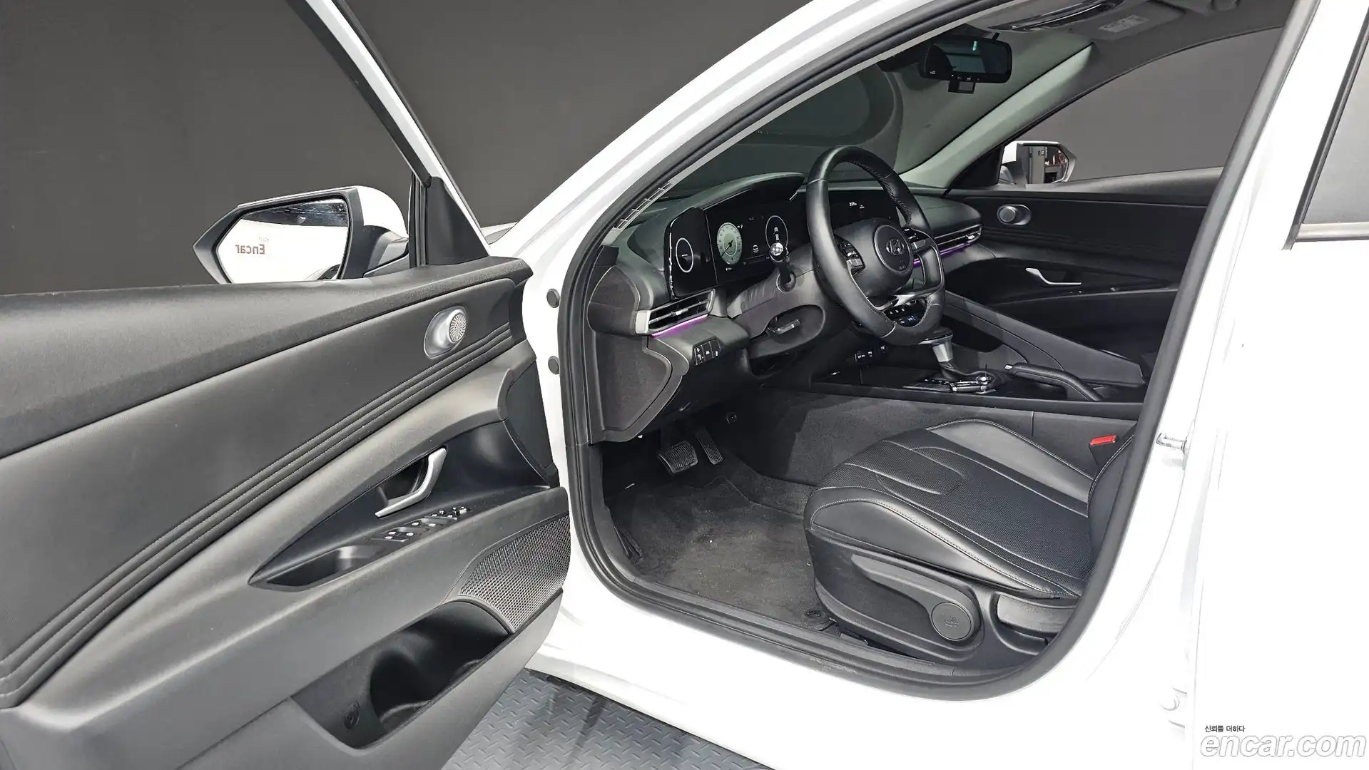 AVANTE Hyundai 2022.8-INNER-010