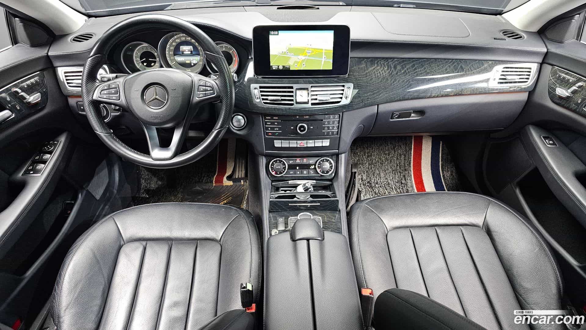 CLS-Class Mercedes-Benz 2015.11-INNER-007