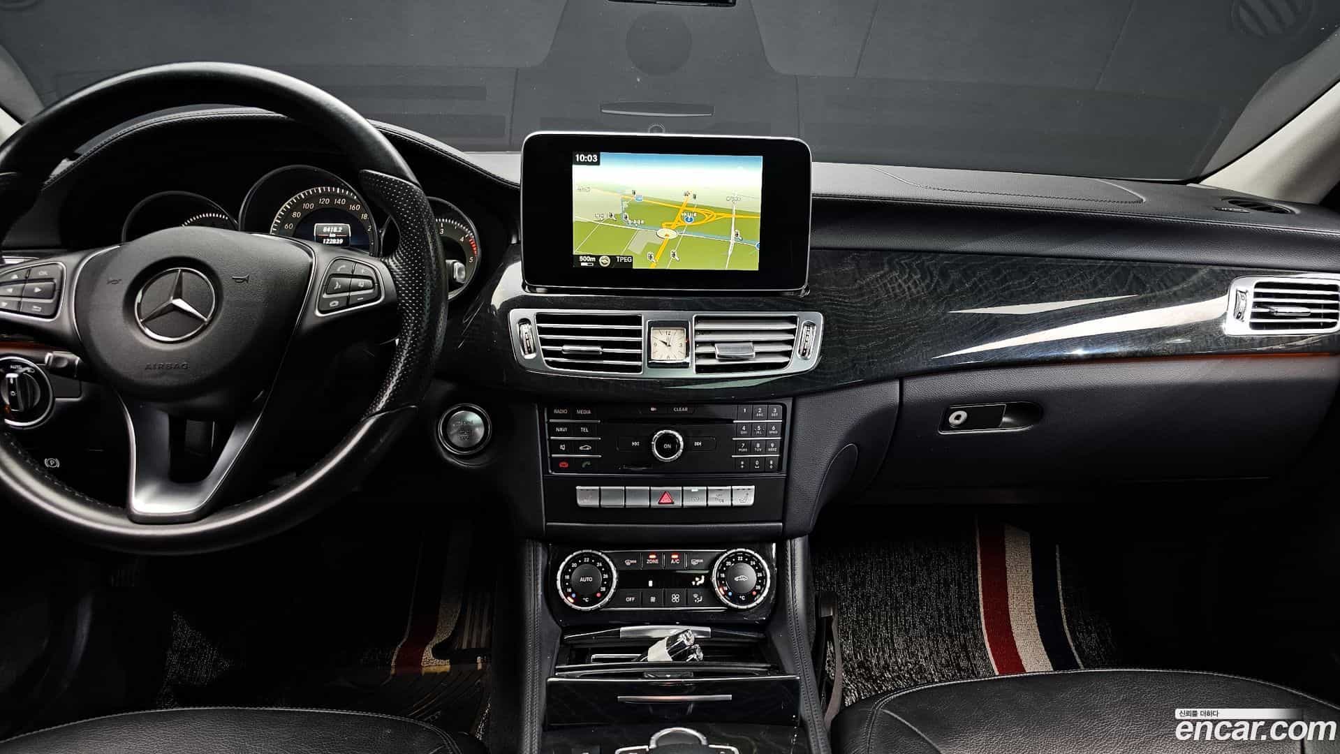 CLS-Class Mercedes-Benz 2015.11-OPTION-017