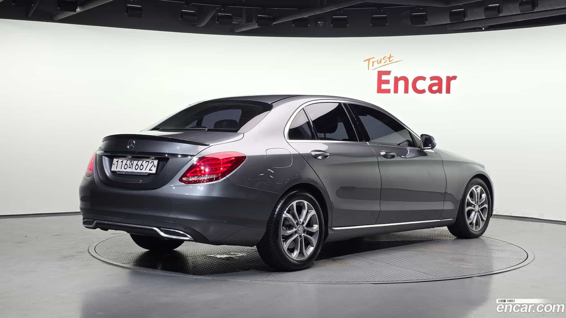 C-Class Mercedes-Benz 2017.4-OUTER-002