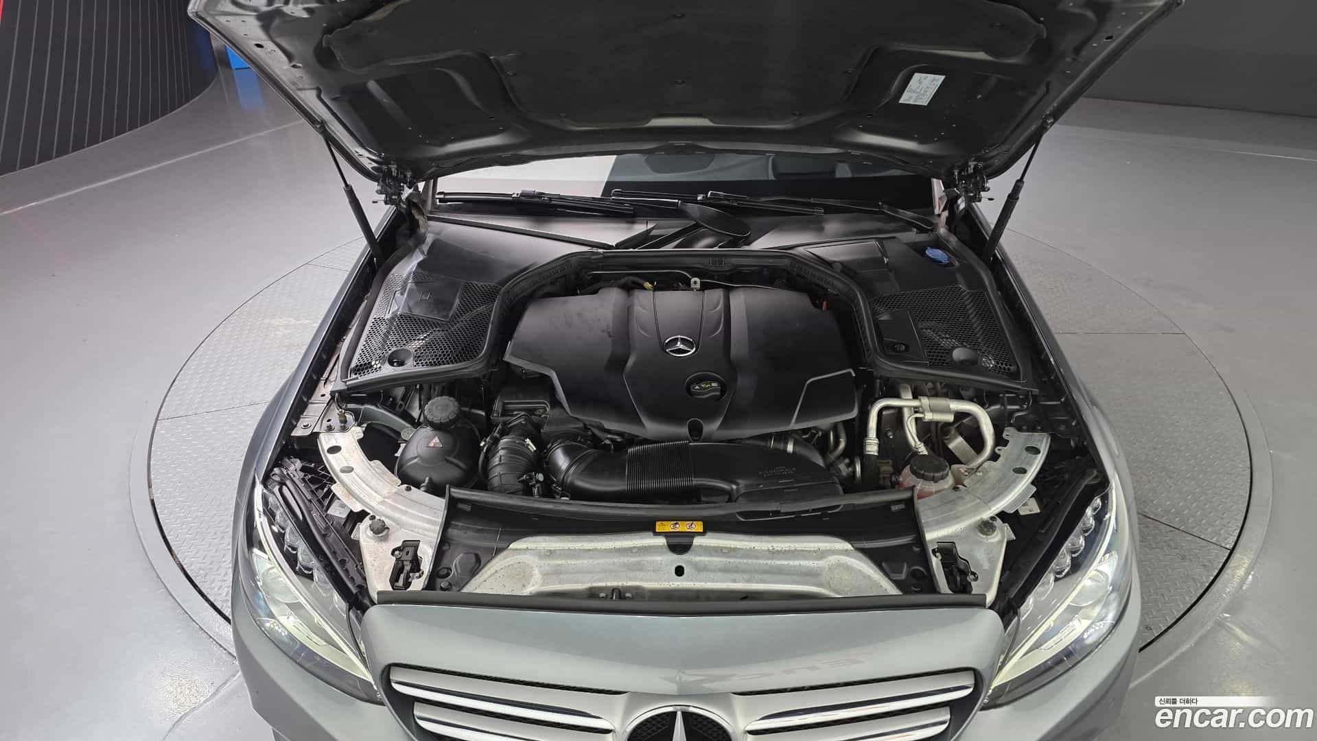 C-Class Mercedes-Benz 2017.4-OUTER-006