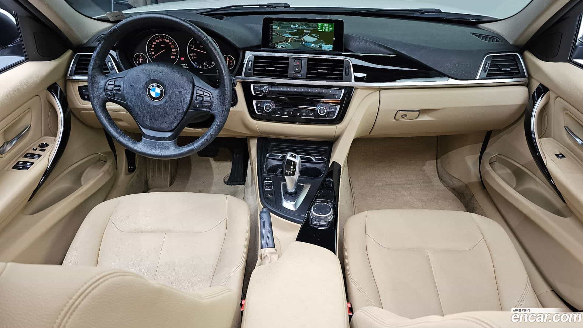 3-Series BMW 2016.9-INNER-007