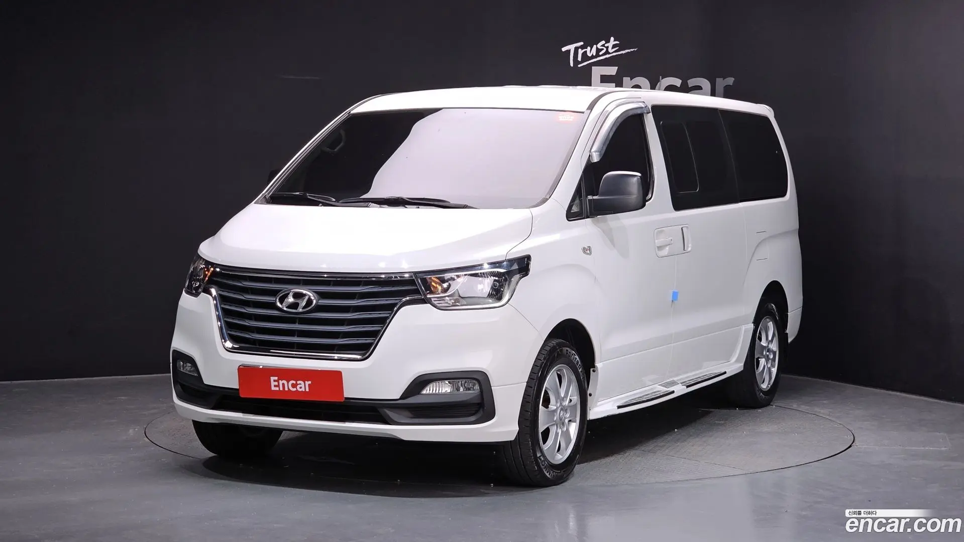 Main__Slider__Photo:Starex Hyundai 2018.11-0