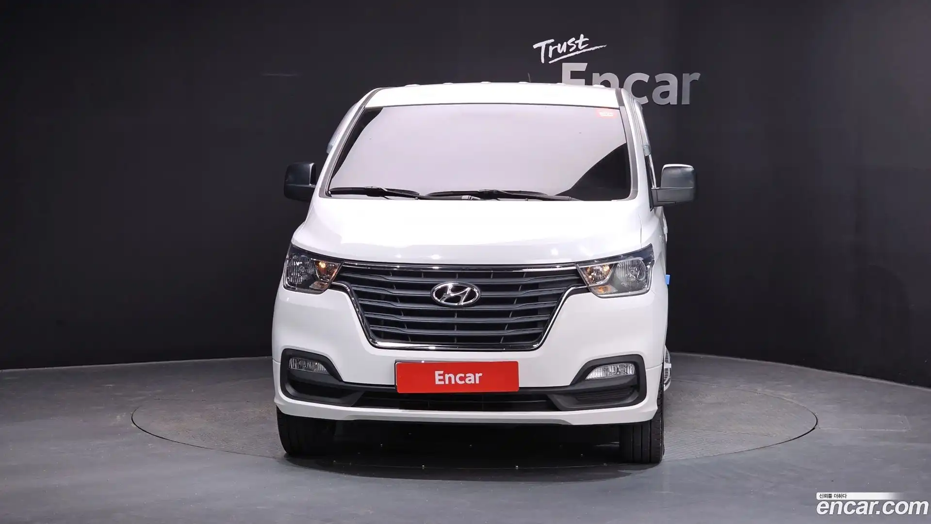 Starex Hyundai 2018.11-OUTER-003