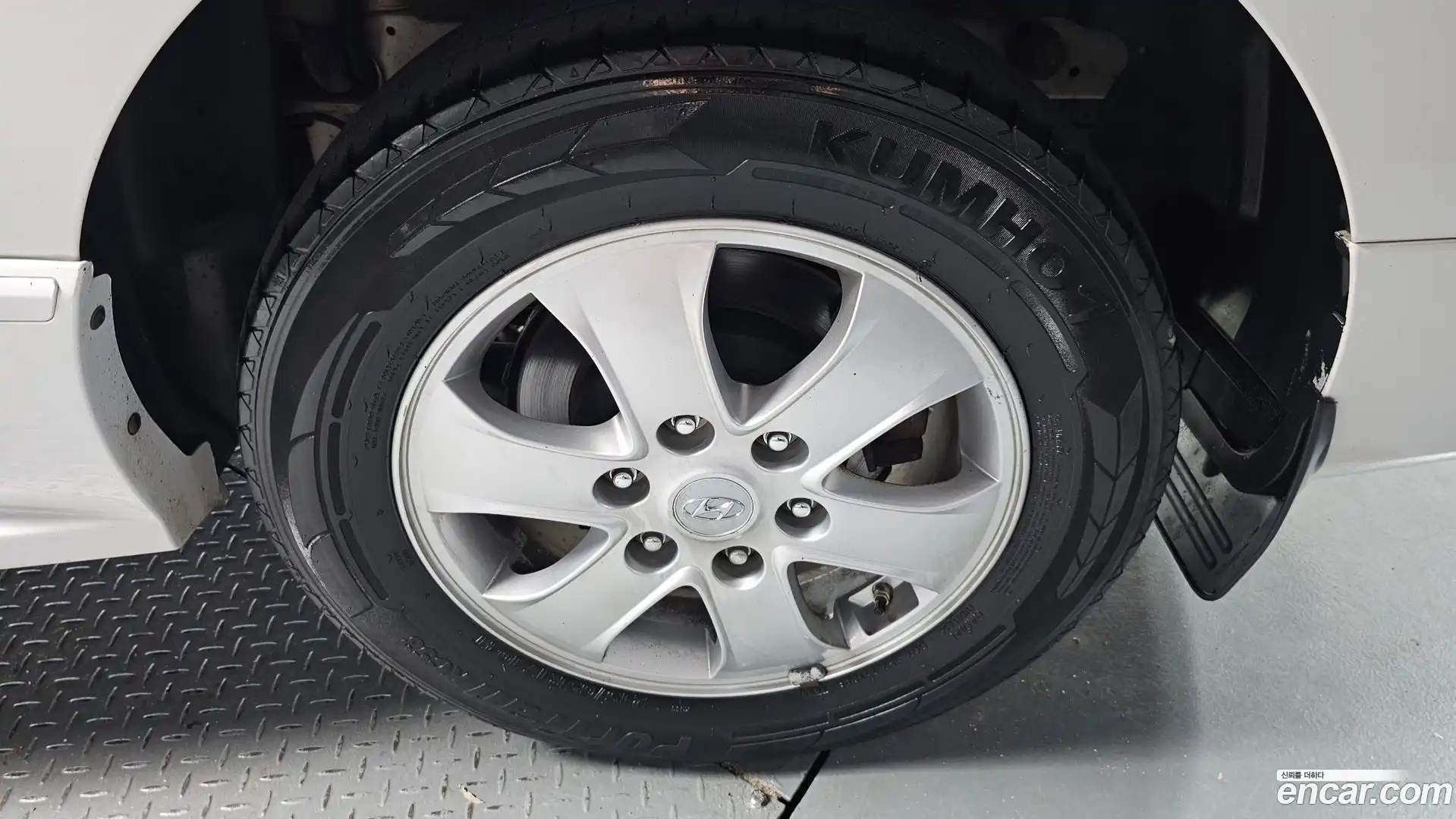 Starex Hyundai 2018.11-OUTER-031