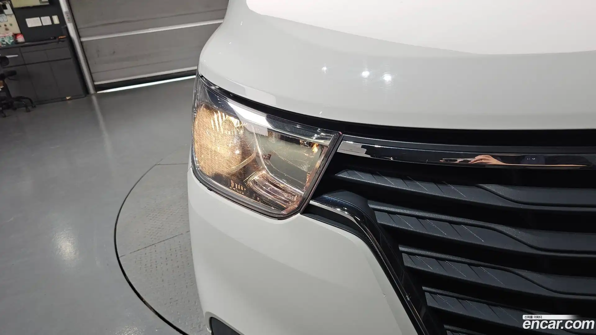 Starex Hyundai 2018.11-OUTER-032