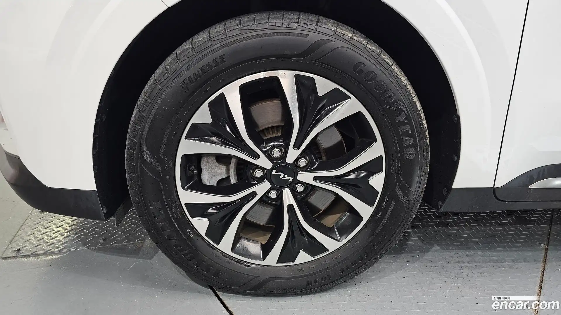 Canival Kia 2023.0-OUTER-005