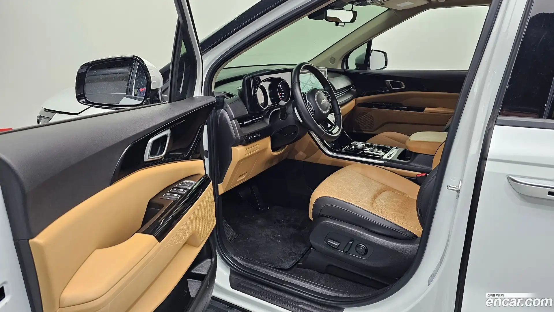 Canival Kia 2023.0-INNER-010