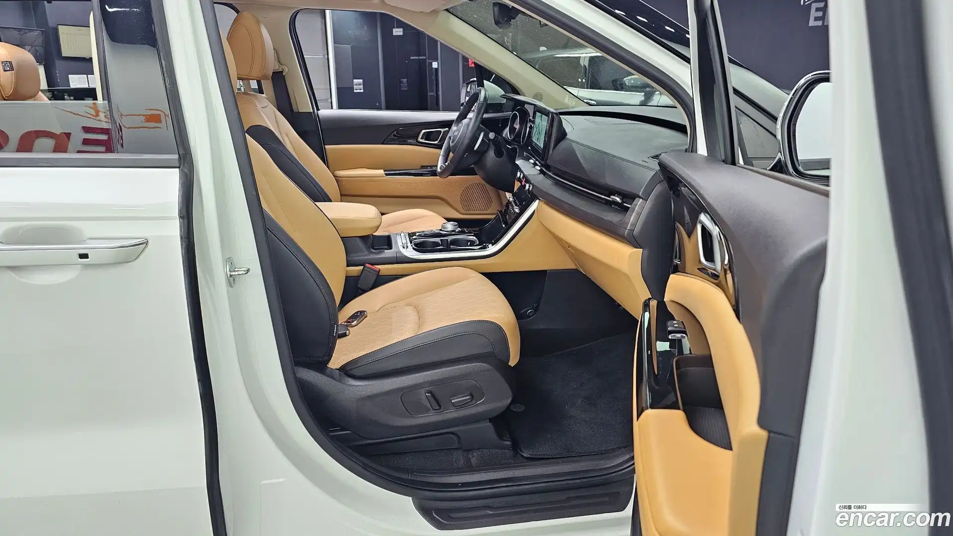 Canival Kia 2023.0-OPTION-015